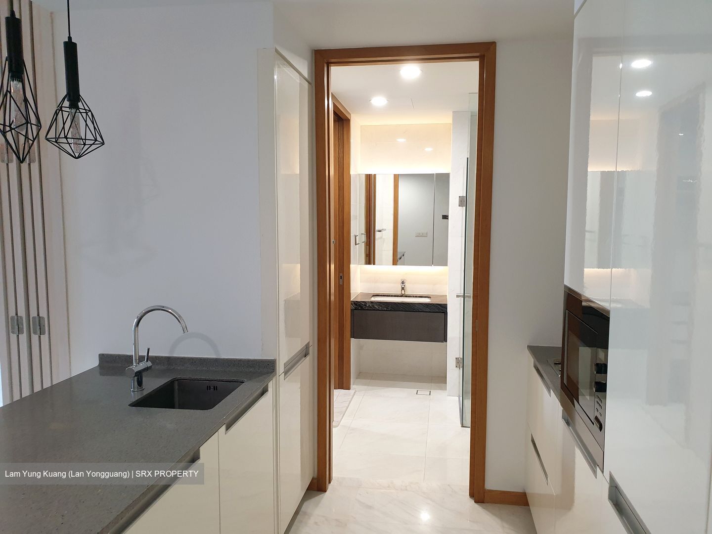 Marina One Residences (D1), Apartment #637783811
